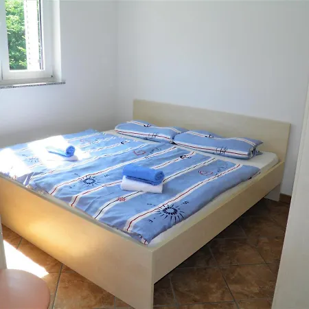 Apartment Limun Baska (Krk)
